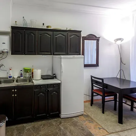 Oldest House Center Apartmán