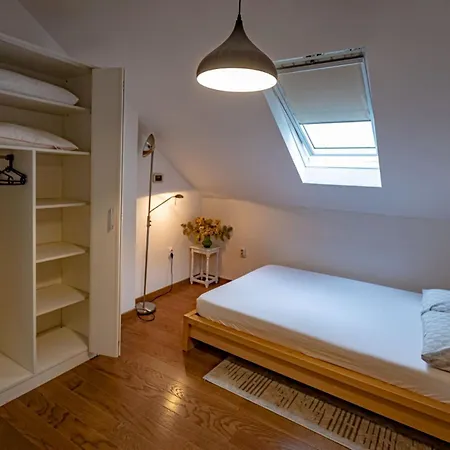 Apartment Oldest House Center *